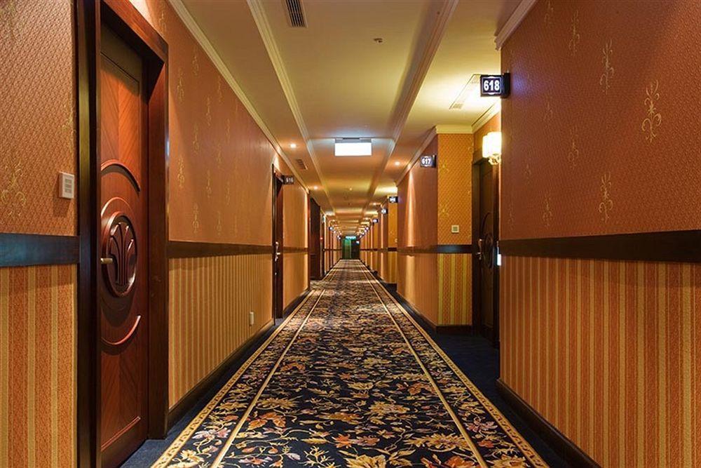 Capital Hotel Dazhi Taipéi Exterior foto